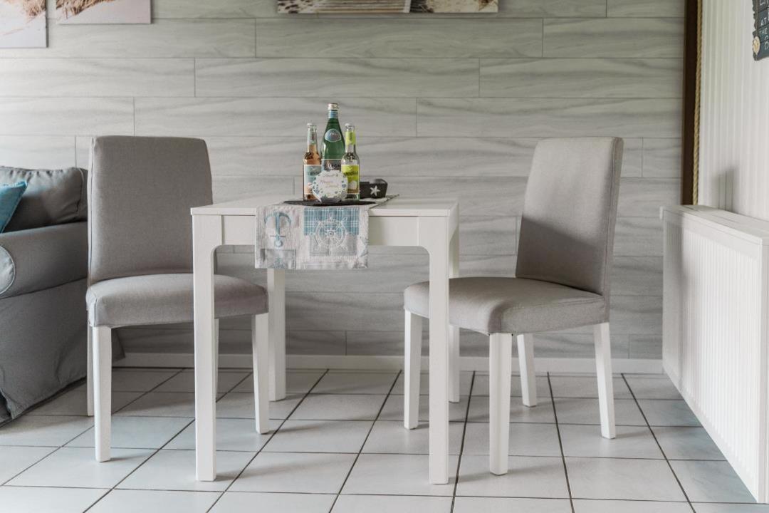 Kleines Ferienhaus Bei Greetsiel - Hunde Willkommen Krummhoern Ngoại thất bức ảnh