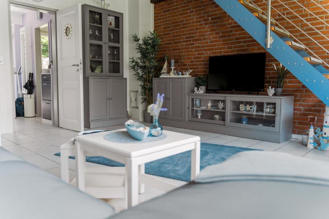 Kleines Ferienhaus Bei Greetsiel - Hunde Willkommen Krummhoern Ngoại thất bức ảnh